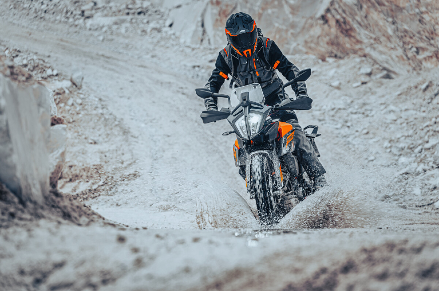 390 adventure ktm price